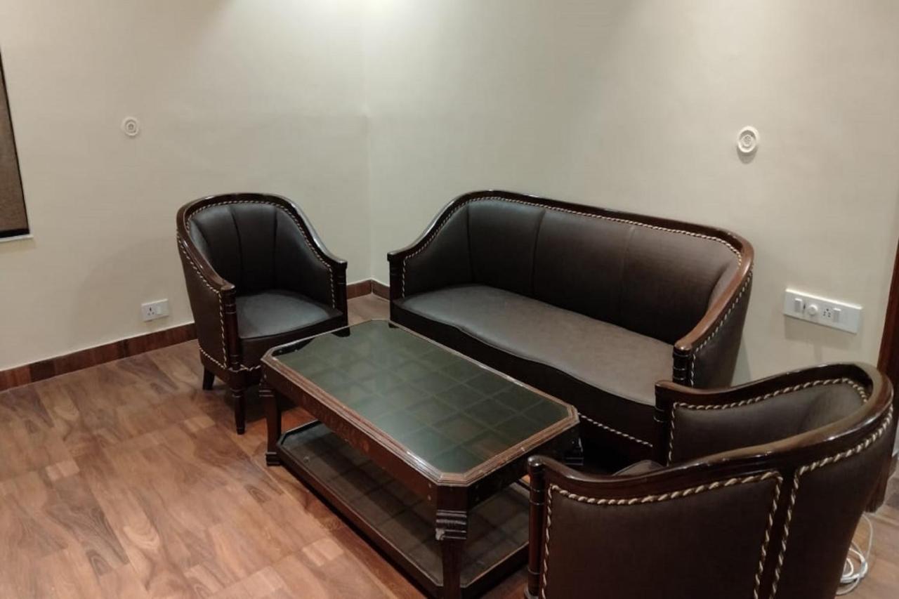 Hotel Park Regency 戈勒克布尔 外观 照片