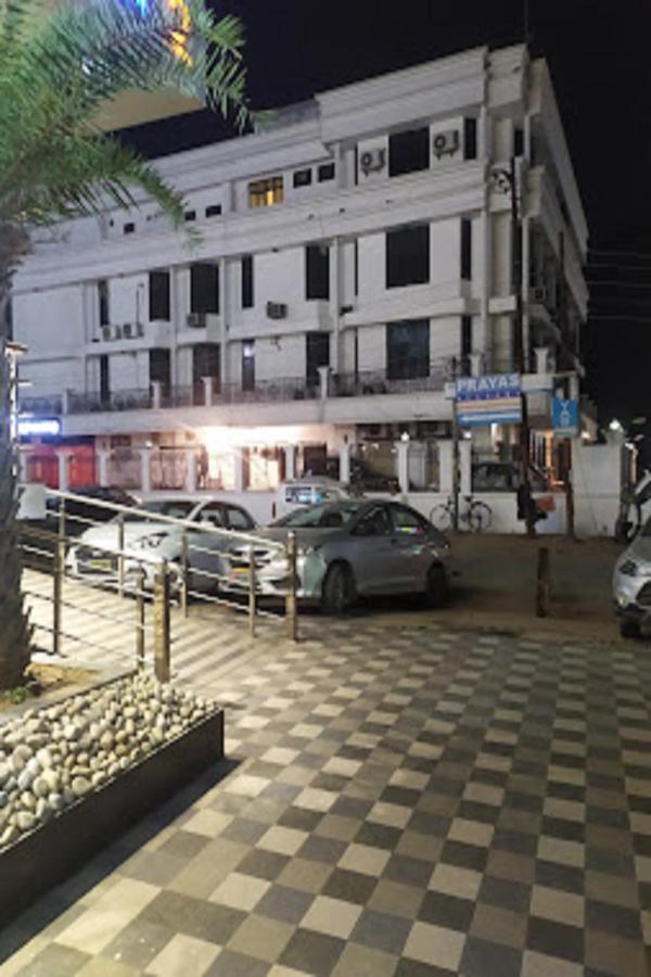 Hotel Park Regency 戈勒克布尔 外观 照片