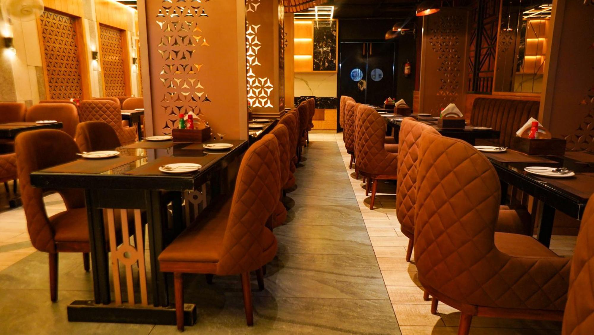 Hotel Park Regency 戈勒克布尔 外观 照片