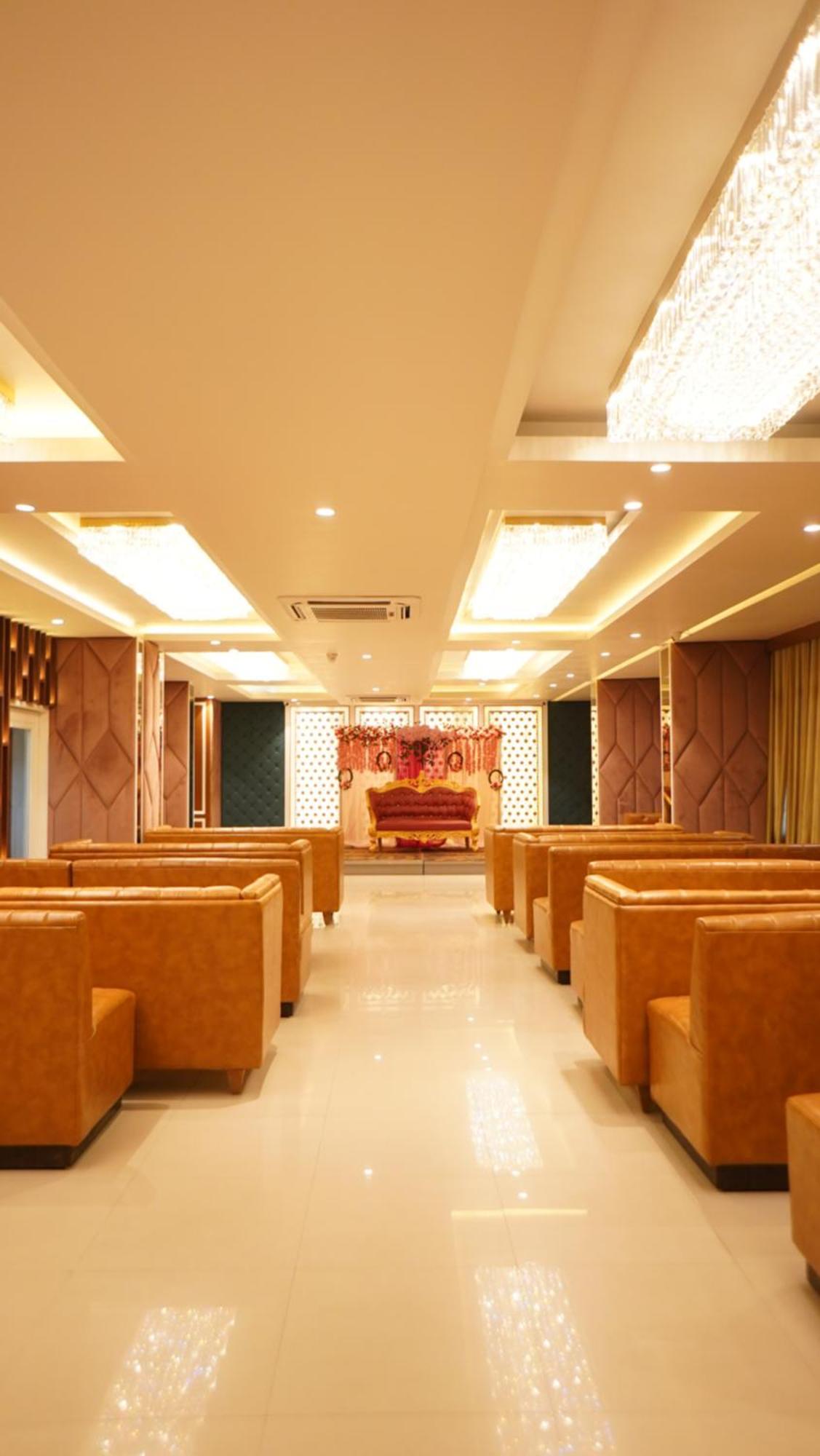 Hotel Park Regency 戈勒克布尔 外观 照片